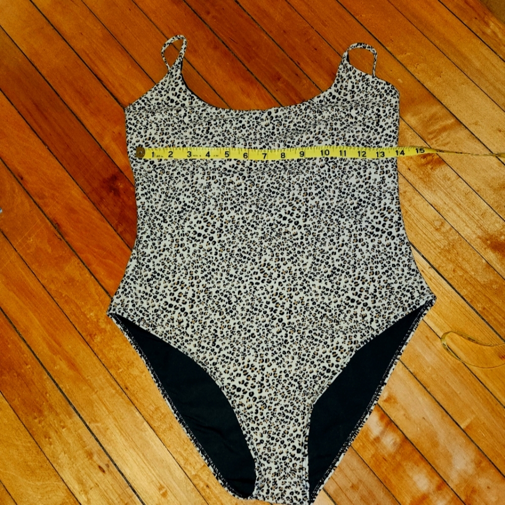 Animal print swim suit